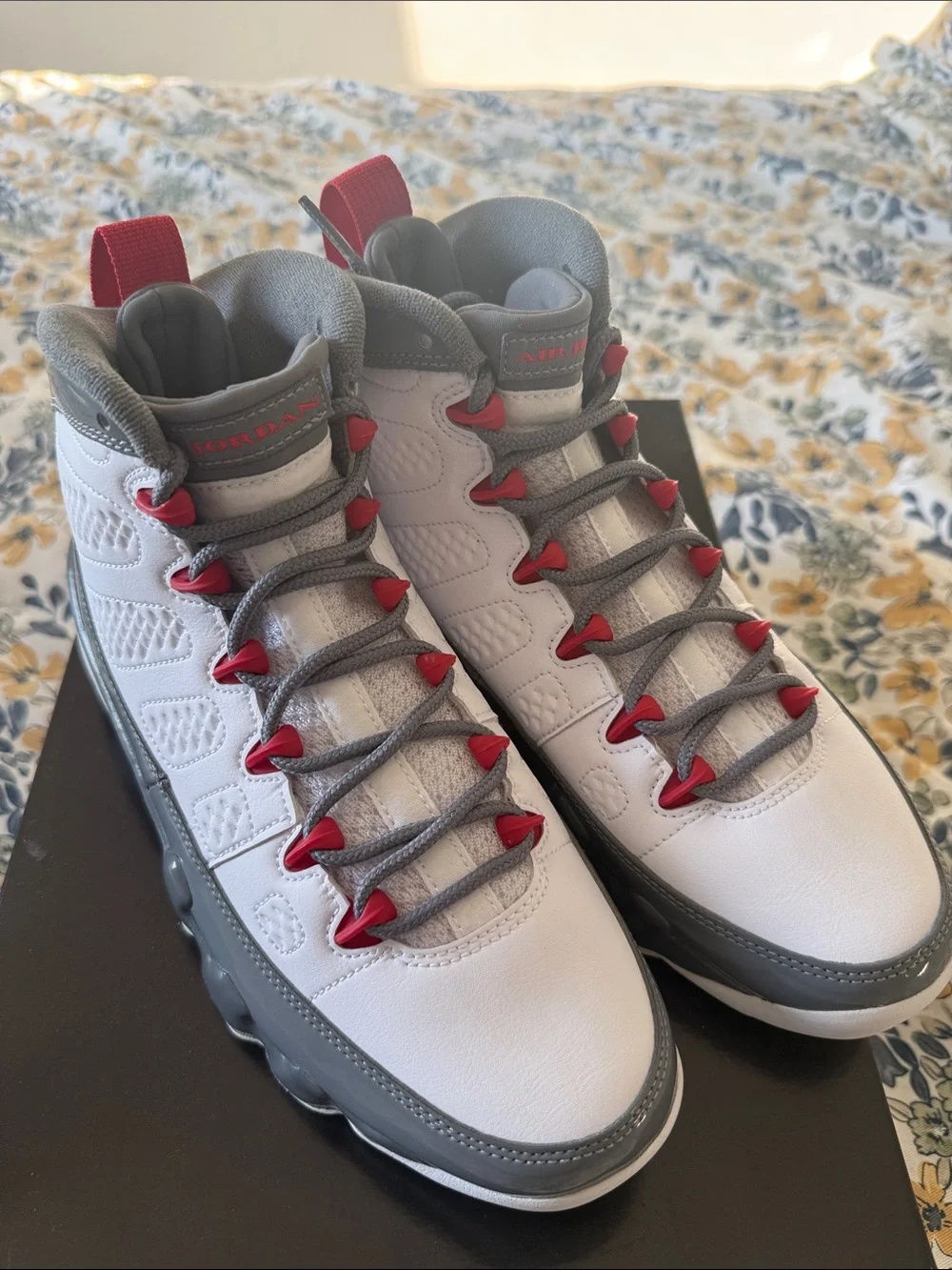 Jordan Air Jordan 9 Retro White/Grey/Red Men's Sneakers